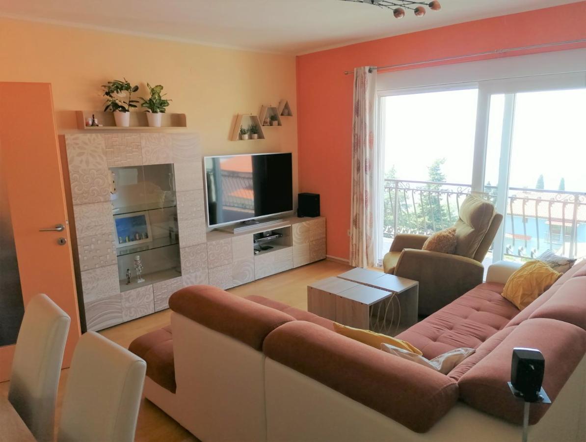 Apartmani Zafaranic Crikvenica Eksteriør bilde