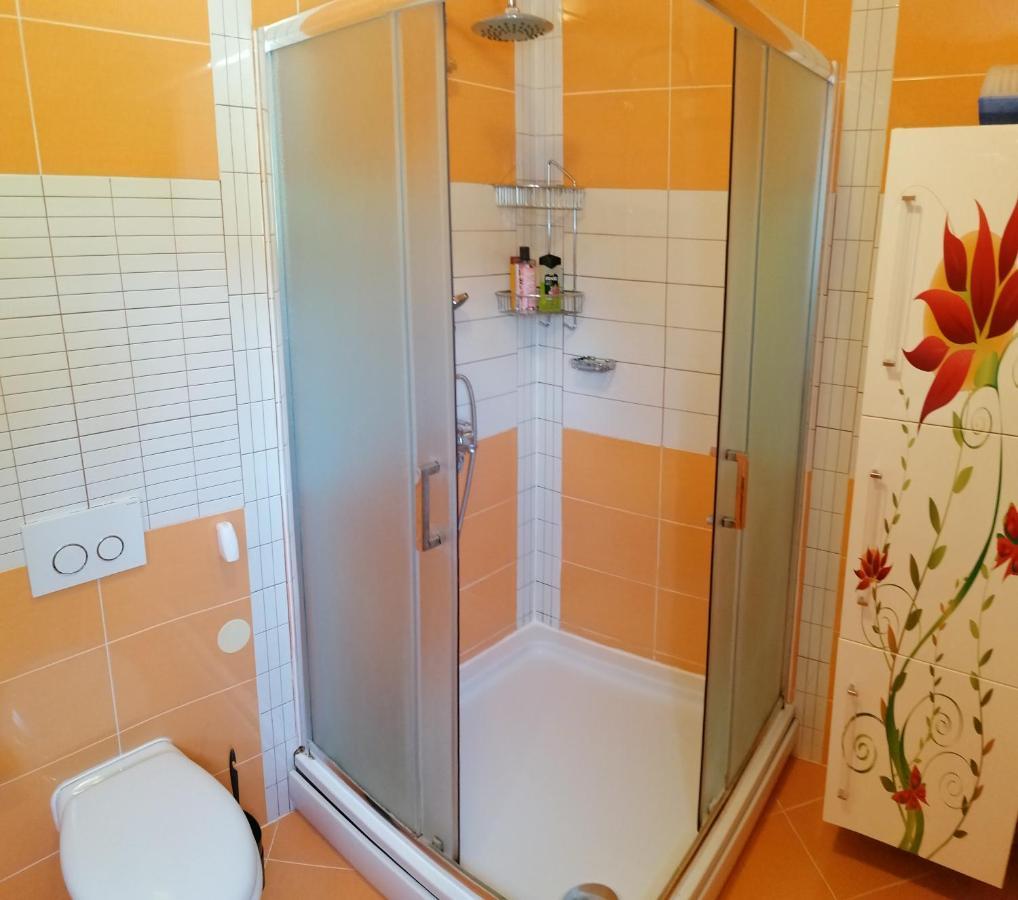 Apartmani Zafaranic Crikvenica Eksteriør bilde