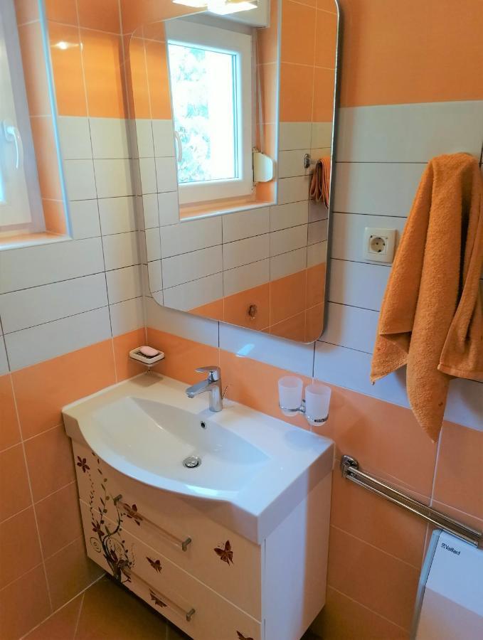 Apartmani Zafaranic Crikvenica Eksteriør bilde