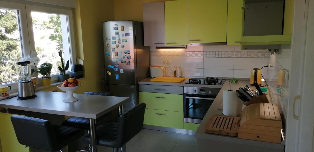 Apartmani Zafaranic Crikvenica Eksteriør bilde